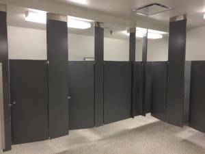 School Bathrooms Partitions in Sarasota