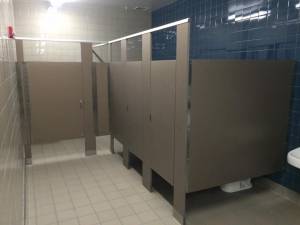 bathroom partition for schools